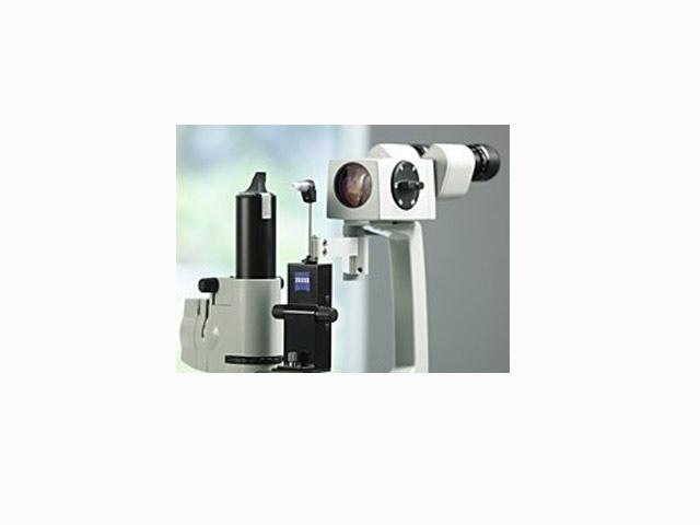 CARL ZEISS APPLANTION TONOMETER (GERMANY)